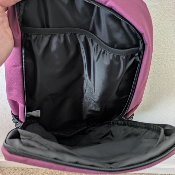 Fox 180 Backpack in Sangria Purple, NEW - Picture 3 of 4